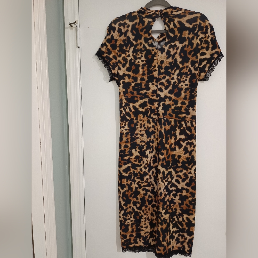 Venus leopard dress size large
